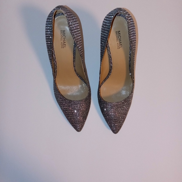 MICHAEL KORS heels - Picture 3 of 9